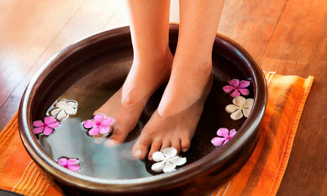 therapeutic bath for mycosis of the feet