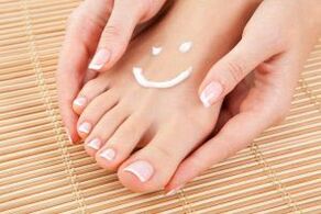 ointment to treat foot fungus